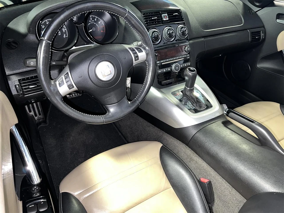 2007 Saturn Sky - Image 25 of 29