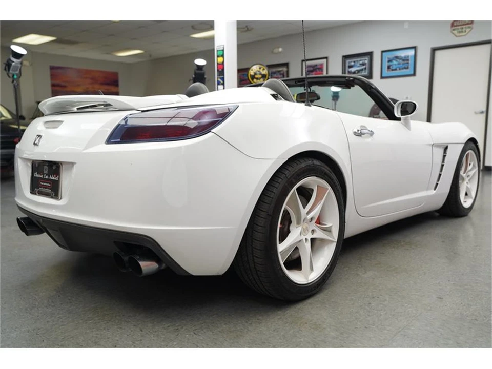2007 Saturn Sky - Image 11 of 31