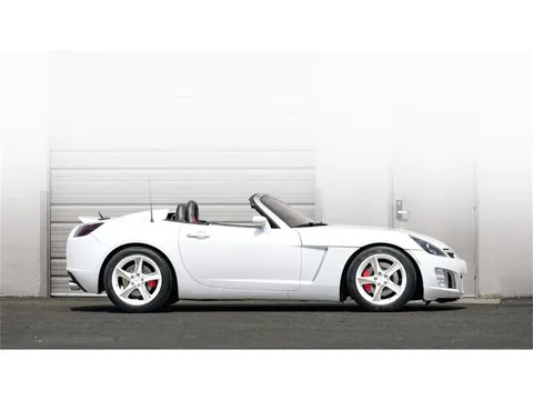2007 Saturn Sky Red Line