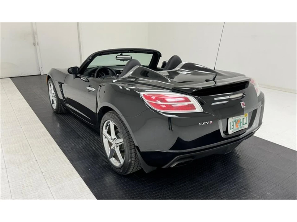 2007 Saturn Sky - Image 6 of 31