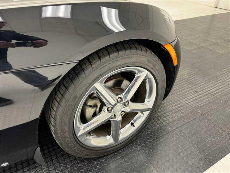 2007 Saturn Sky - Image 28 of 31