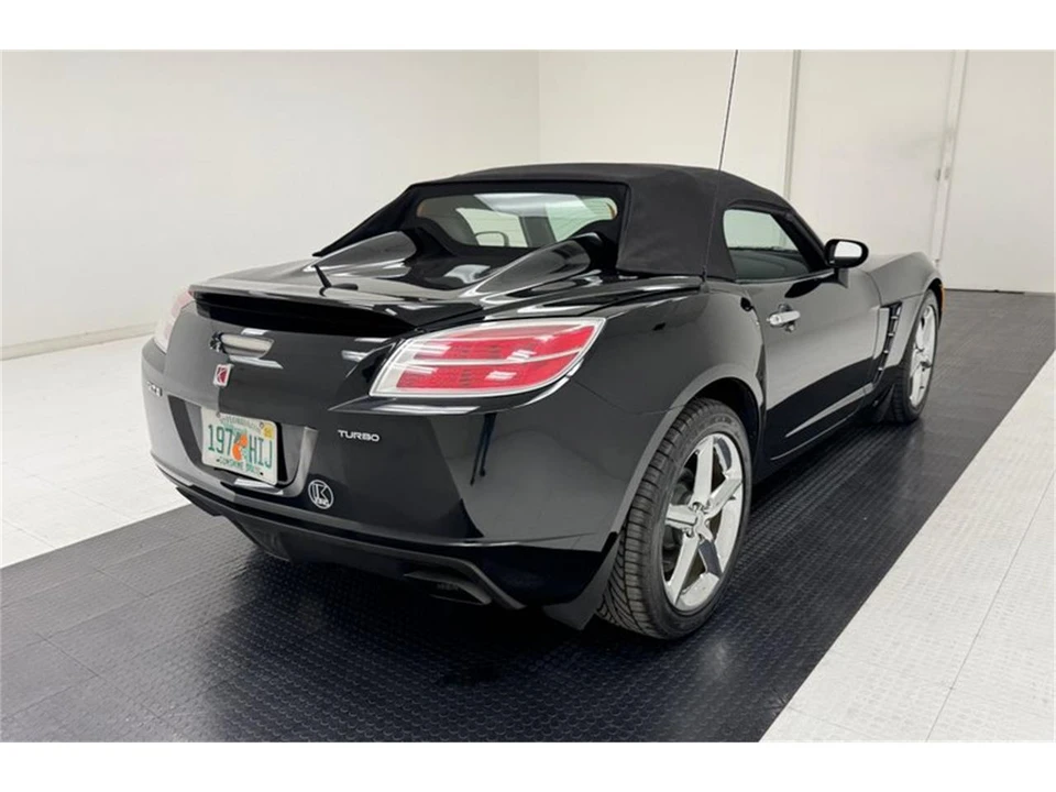 2007 Saturn Sky - Image 8 of 31