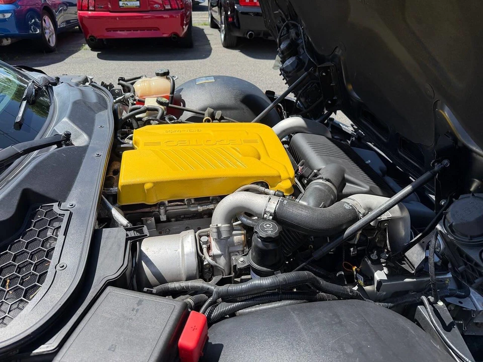 2007 Saturn Sky - Image 16 of 31