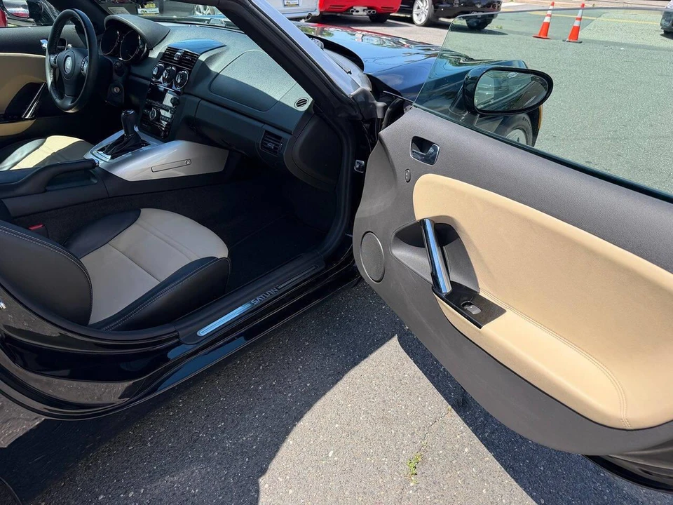2007 Saturn Sky - Image 11 of 31