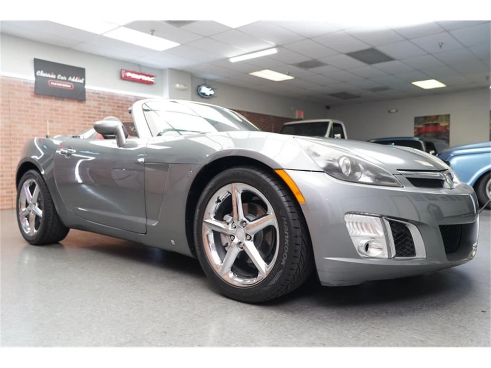 2007 Saturn Sky - Image 8 of 31