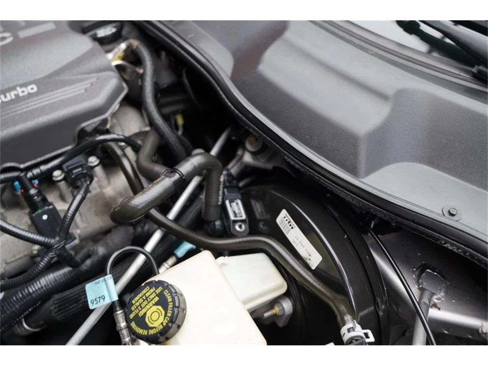 2007 Saturn Sky - Image 20 of 31