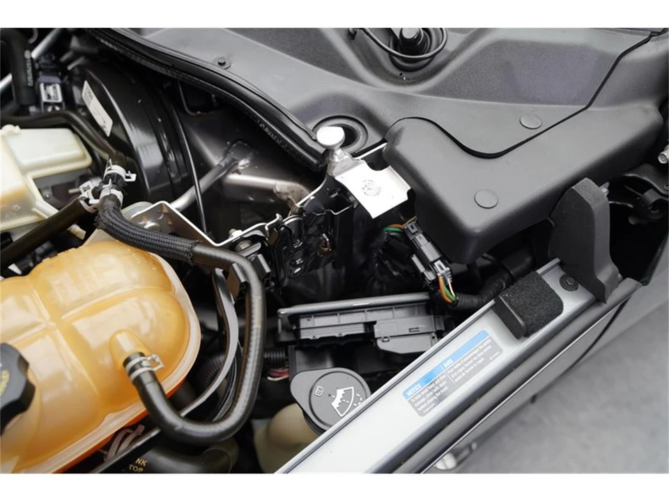2007 Saturn Sky - Image 16 of 31