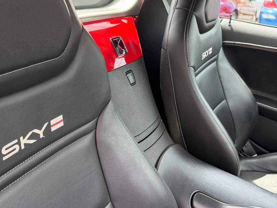 2007 Saturn Sky - Image 12 of 25