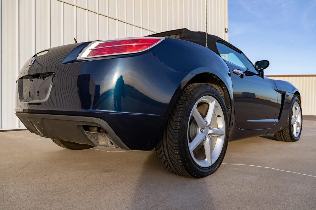 2007 Saturn Sky - Image 23 of 31