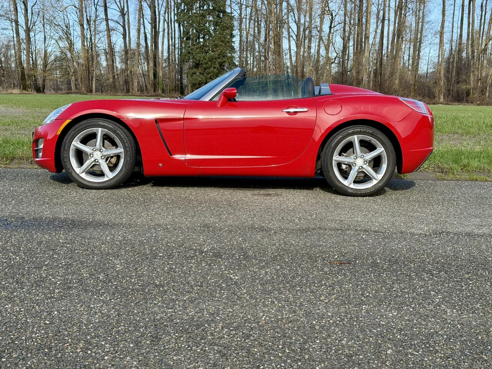 2007 Saturn Sky - Image 14 of 31