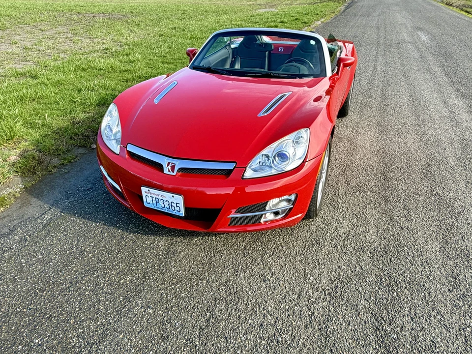 2007 Saturn Sky - Image 8 of 31