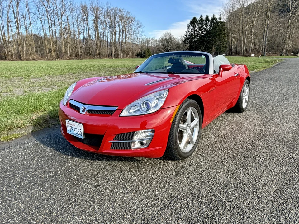 2007 Saturn Sky - Image 11 of 31