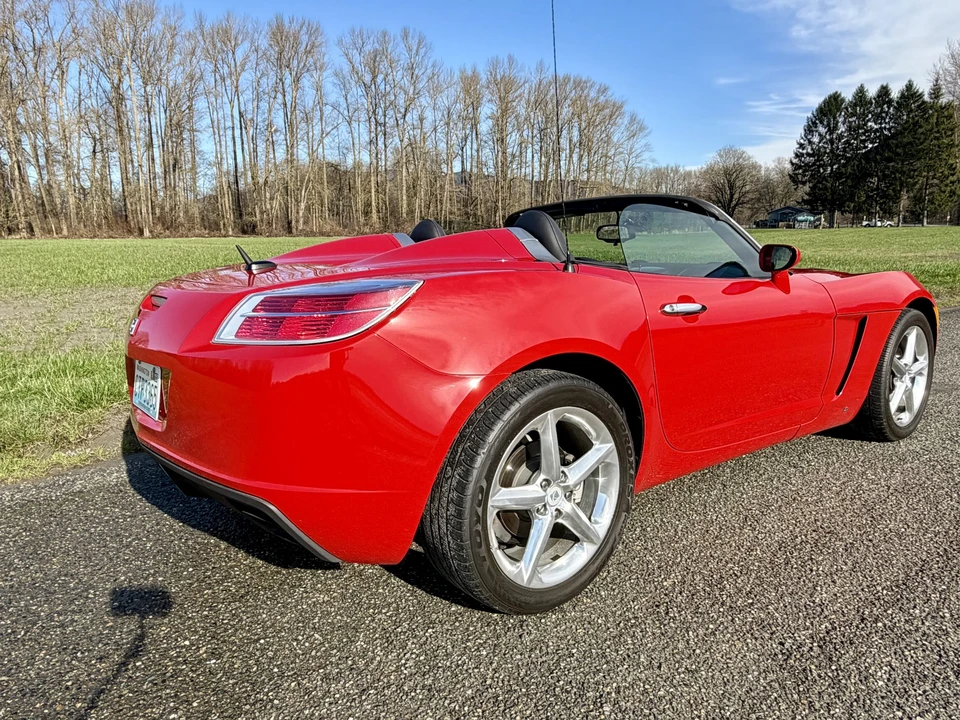 2007 Saturn Sky - Image 22 of 31