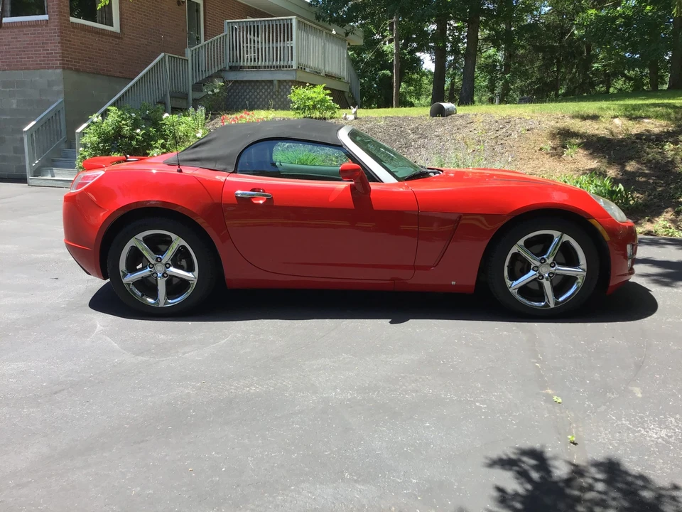 2007 Saturn Sky - Image 8 of 31