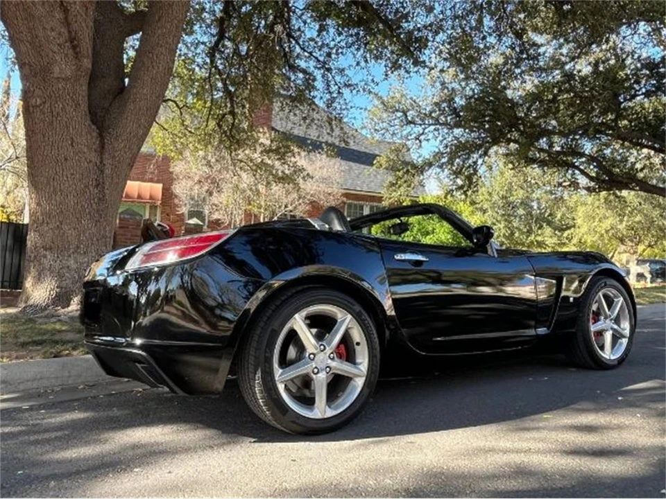 2007 Saturn Sky - Image 4 of 25