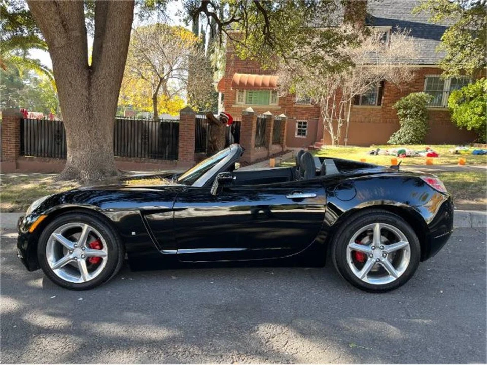 2007 Saturn Sky - Image 19 of 25