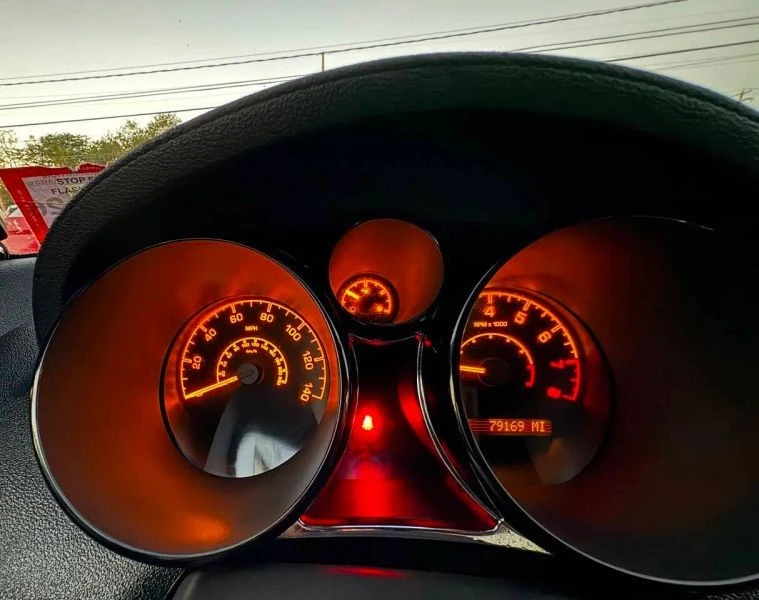 2007 Saturn Sky - Image 7 of 9