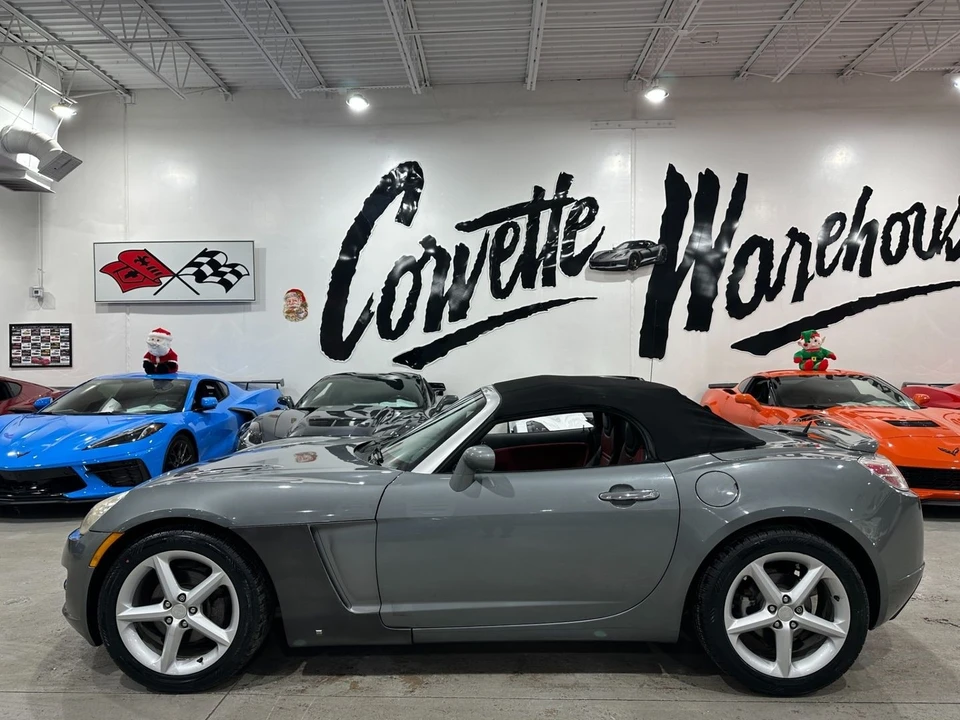 2007 Saturn Sky - Image 2 of 11