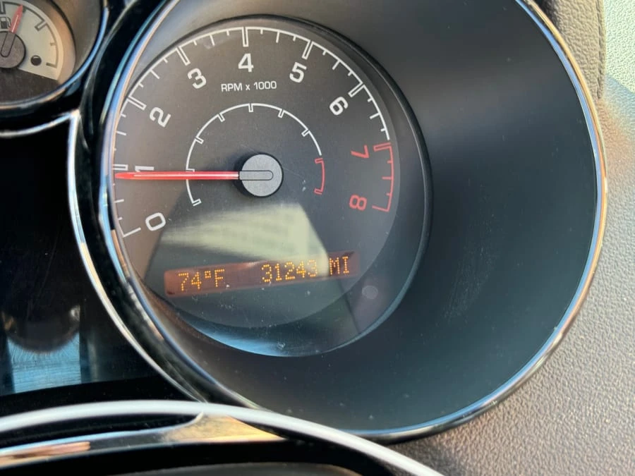 2007 Saturn Sky - Image 6 of 9