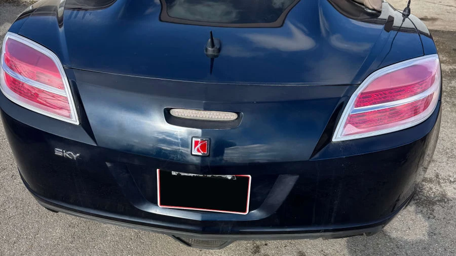 2007 Saturn Sky - Image 4 of 9
