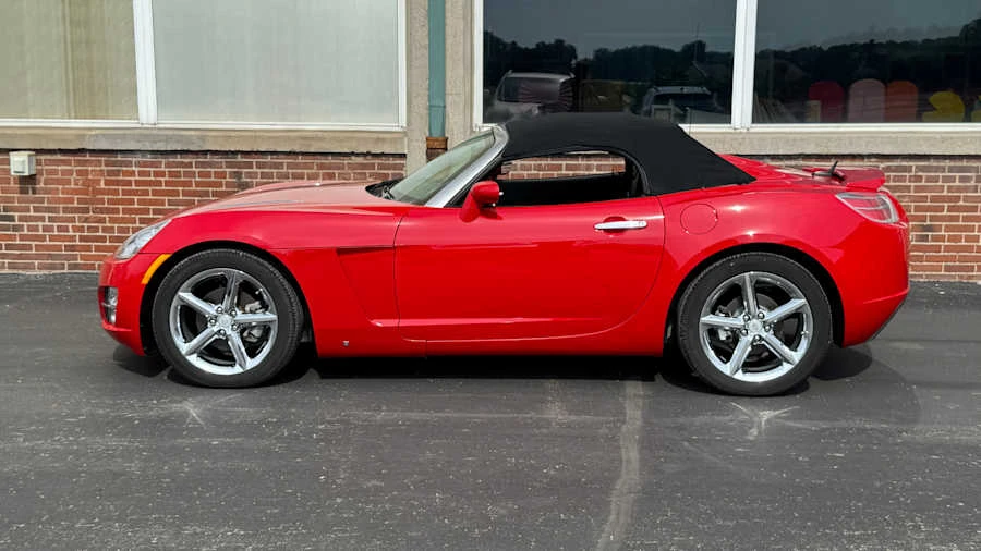 2007 Saturn Sky - Image 5 of 14