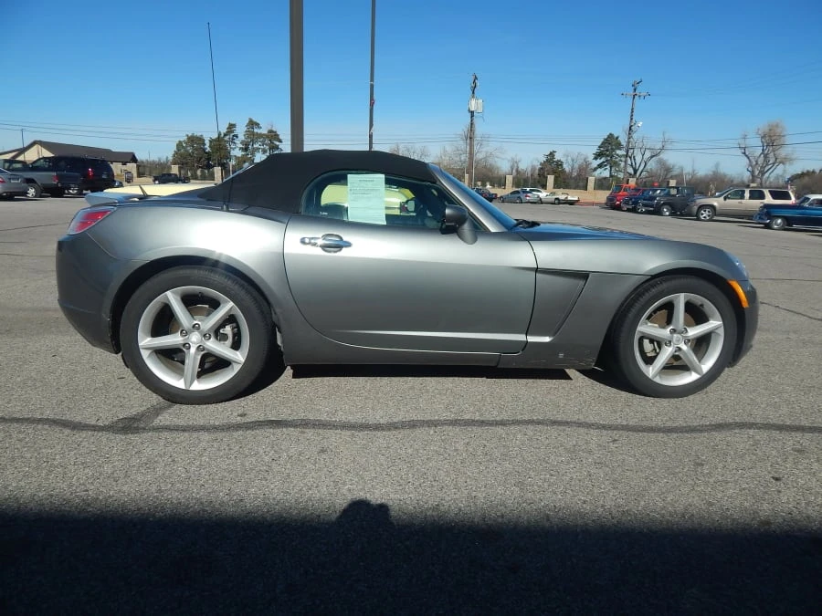 2007 Saturn Sky - Image 2 of 7