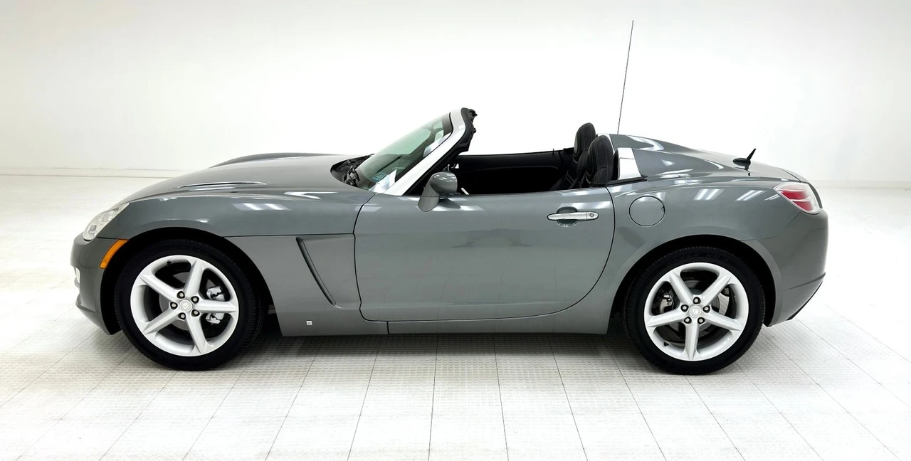 2007 Saturn Sky - Image 4 of 12