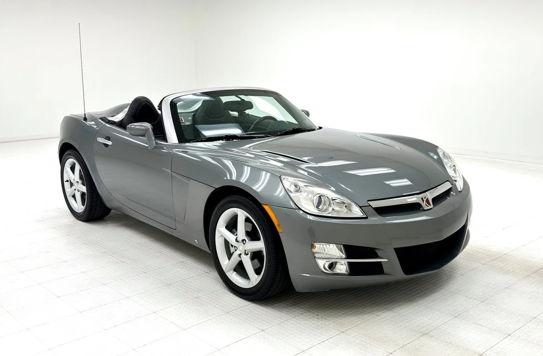 2007 Saturn Sky - Image 10 of 21