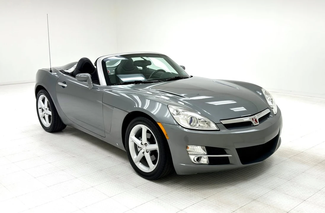 2007 Saturn Sky - Image 10 of 12