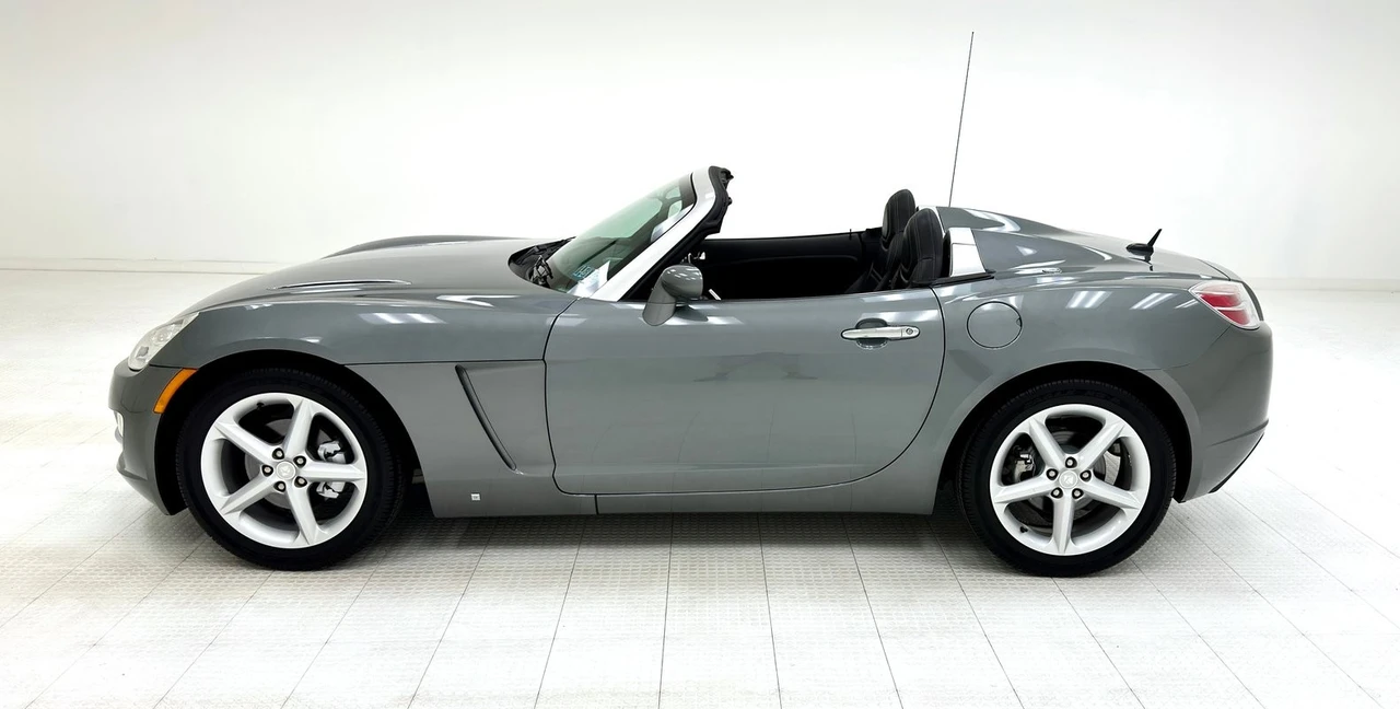 2007 Saturn Sky - Image 4 of 21