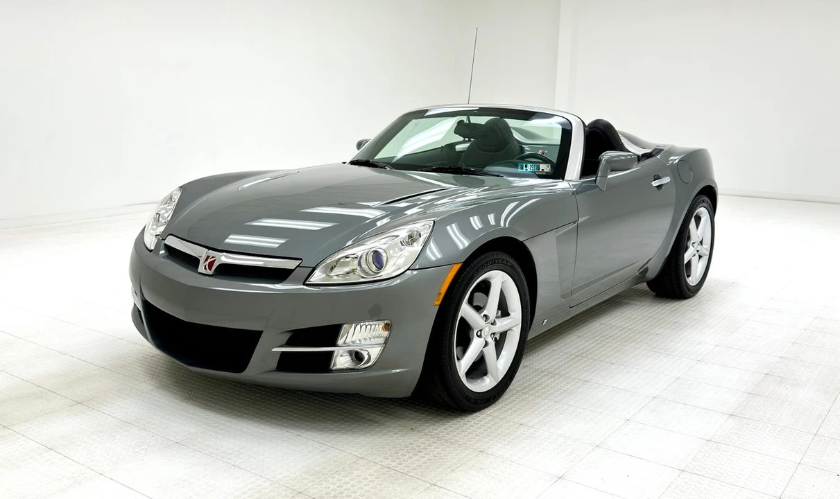 2007 Saturn Sky - Image 2 of 12