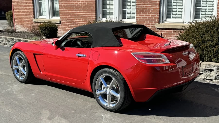 2007 Saturn Sky - Image 6 of 14