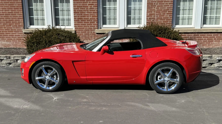 2007 Saturn Sky - Image 5 of 14