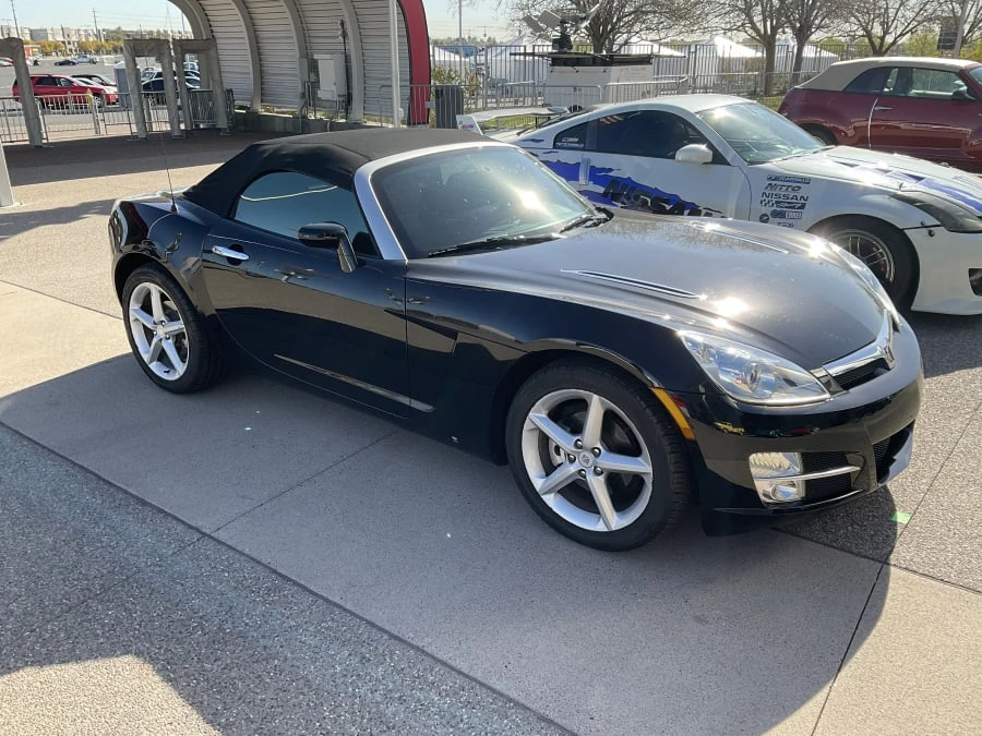 2007 Saturn Sky - Image 3 of 7
