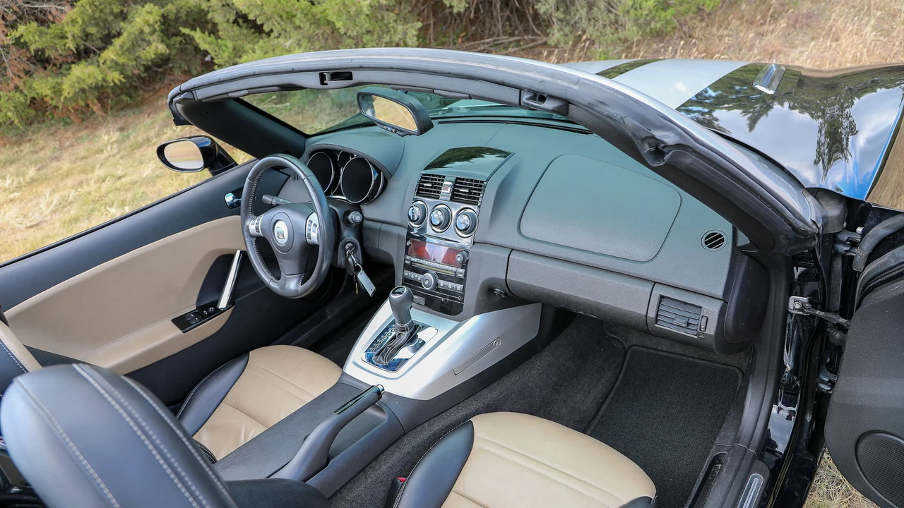 2007 Saturn Sky - Image 6 of 25