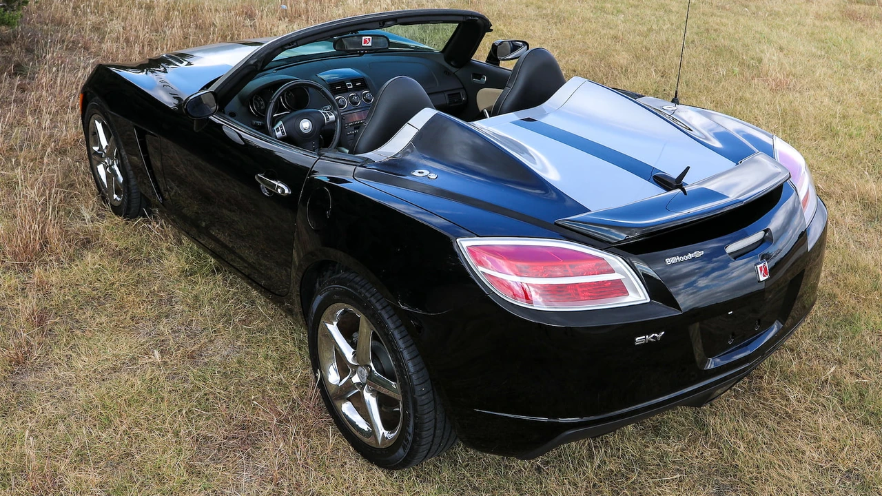 2007 Saturn Sky - Image 22 of 25