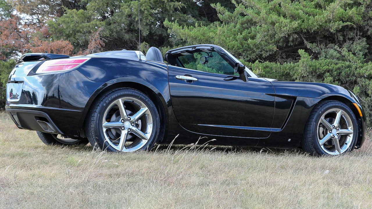 2007 Saturn Sky - Image 24 of 25