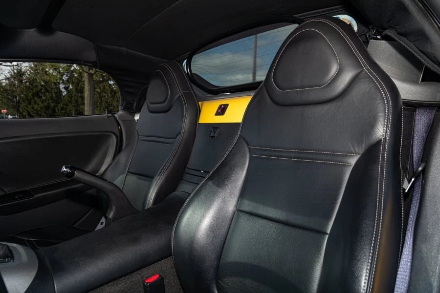 2007 Saturn Sky - Image 19 of 24