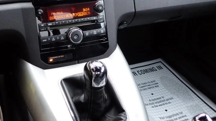 2007 Saturn Sky - Image 30 of 31