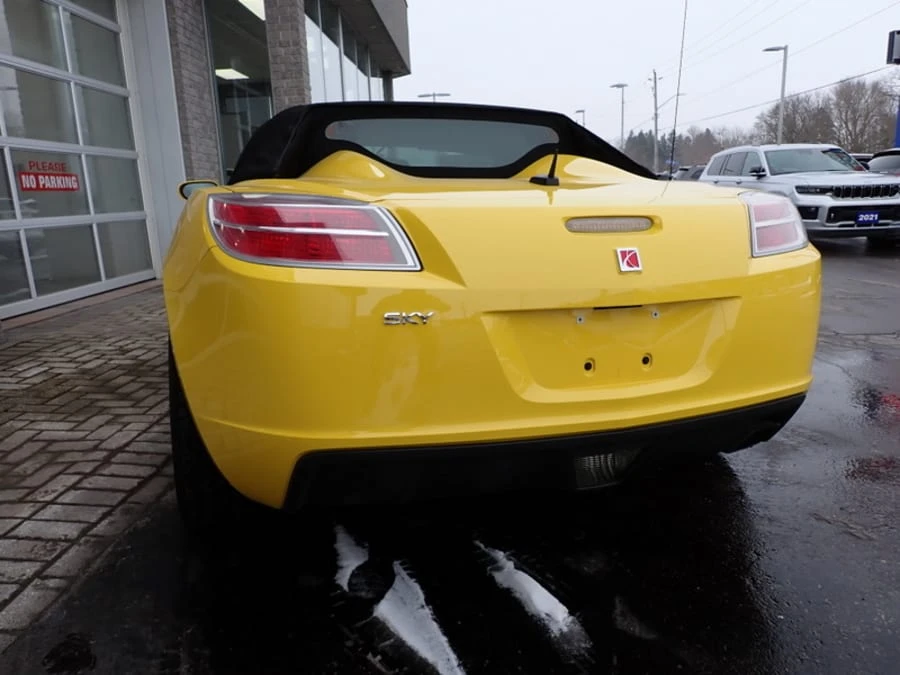 2007 Saturn Sky - Image 11 of 31
