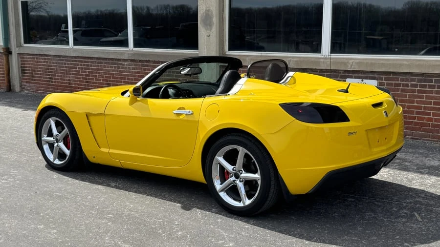 2007 Saturn Sky - Image 3 of 11