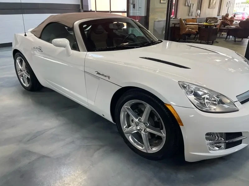 2007 Saturn Sky - Image 7 of 31