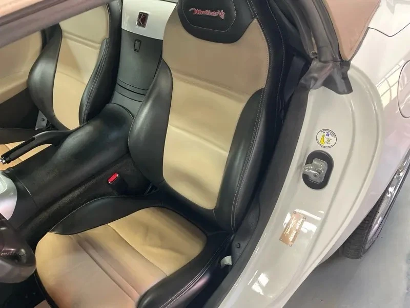 2007 Saturn Sky - Image 23 of 31