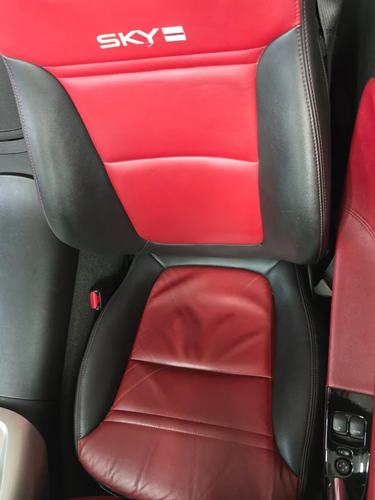 2007 Saturn Sky Red Line - Image 17 of 21
