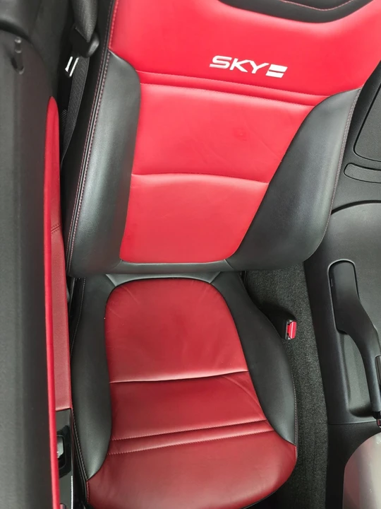 2007 Saturn Sky Red Line - Image 16 of 21