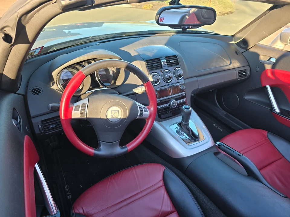 2007 Saturn Sky Red Line - Image 4 of 21