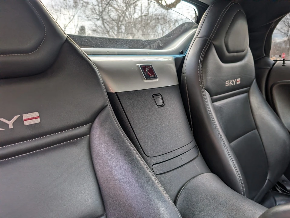 2007 Saturn Sky Red Line - Image 11 of 19