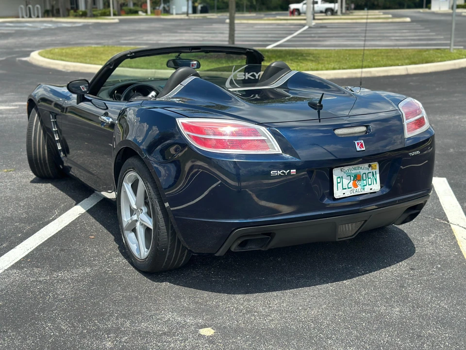 2007 Saturn Sky Red Line - Image 8 of 31