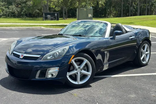 2007 Saturn Sky Red Line