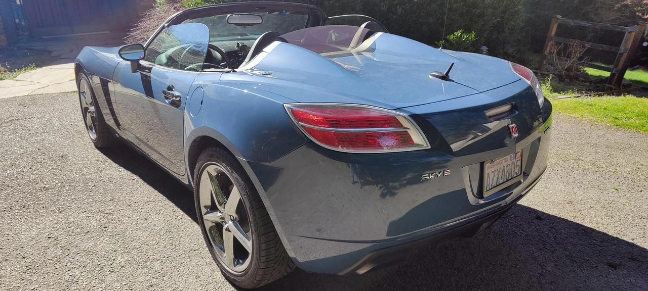 2007 Saturn Sky Red Line - Image 13 of 25